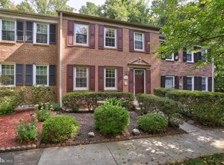 8355 Luce Ct, Springfield, VA 22153