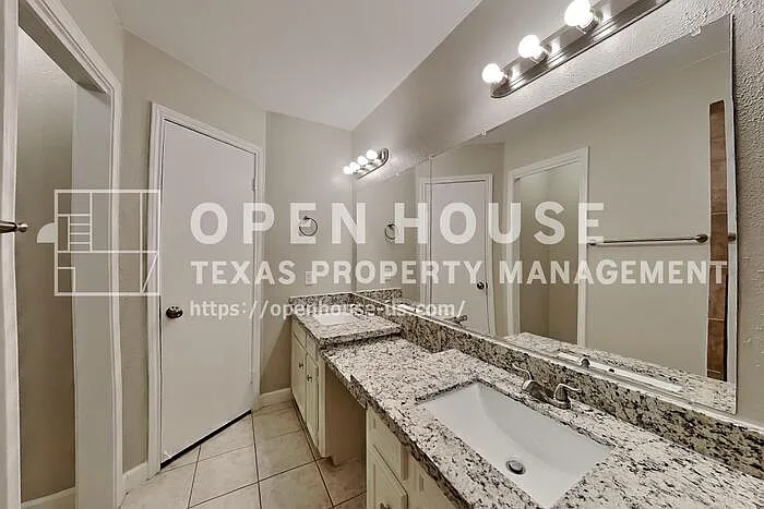 5362 Marian St — Photo 11