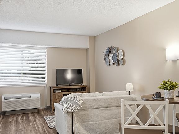 5th image of 2050 Garden Springs Dr #3e0cfeeef