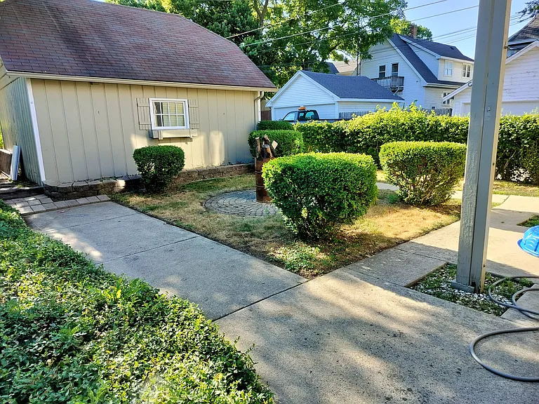 1414 W Lawn Ave #1416 — Photo 8