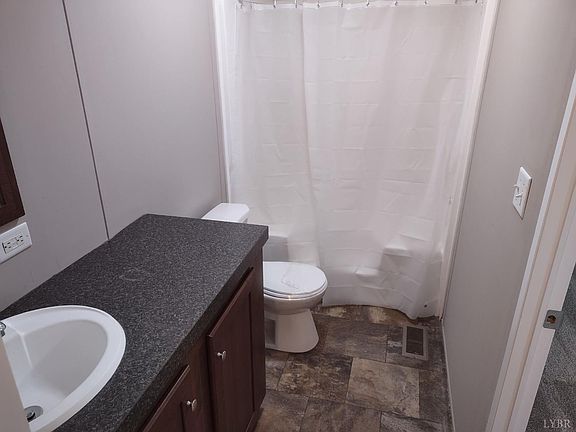 5th image of 2544 Sandy Creek Rd