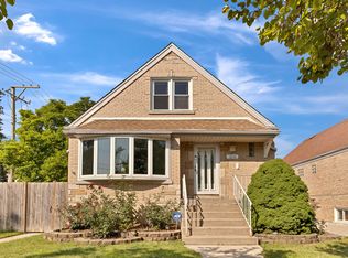 3216 N Pioneer Ave, Chicago, IL