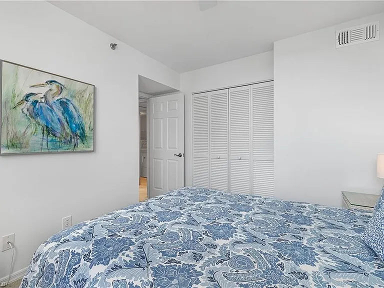 5550 Heron Point Dr #1404 — Photo 23