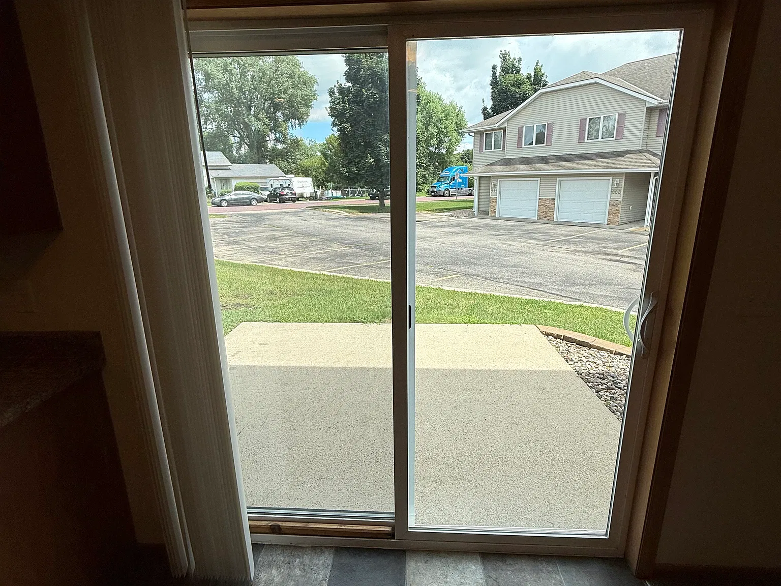 647 Agency Rd — Photo 4