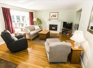 10 Bacon Rd, Belmont, MA 02478