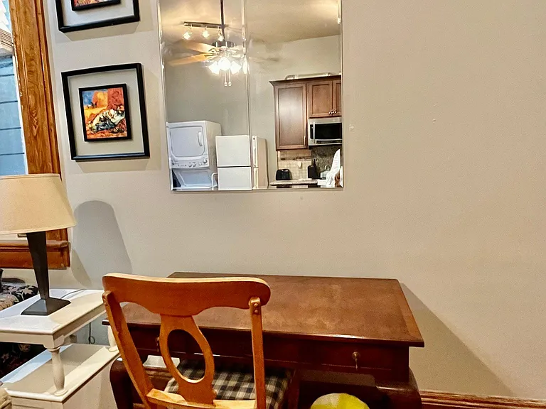 1522 S Carrollton Ave — Photo 14