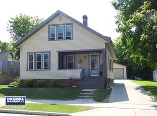 1234 S 16th St, Manitowoc, WI 54220