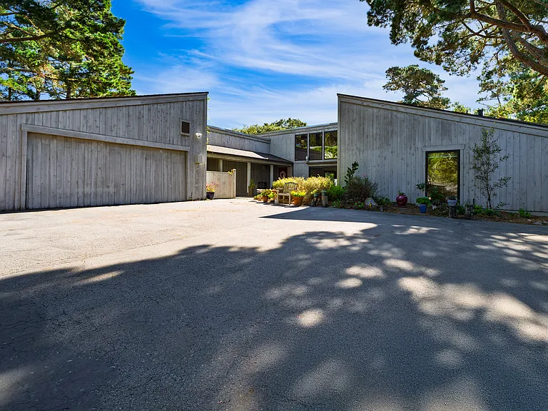 4120 Pine Meadows Way — Photo 35