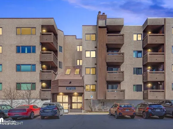 380 E 11th Ave #B-127, Anchorage, AK 99501