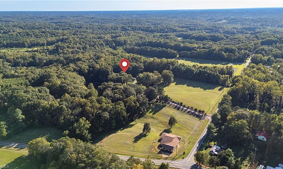 1st image of 3030 Memorial Industrialschool Rd