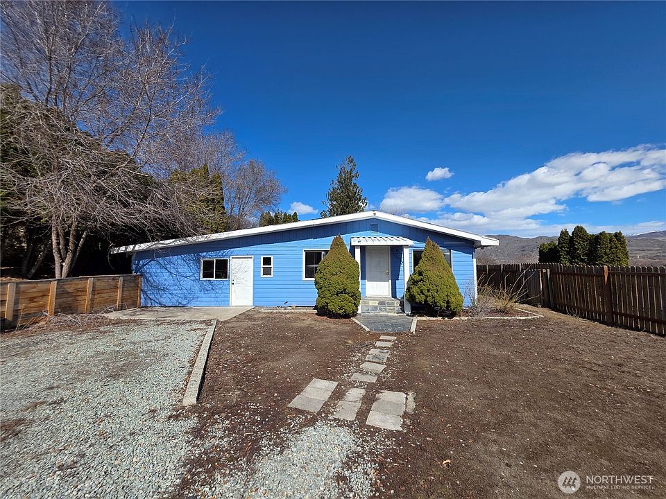 1009 17th Avenue, Oroville, WA 98844 | Zillow