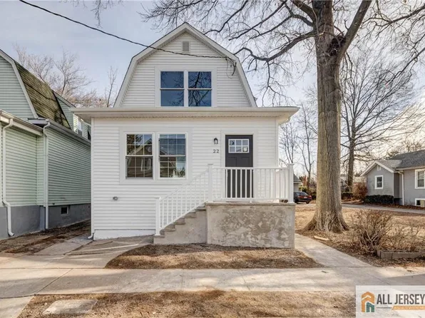 22 3rd St, Fords, NJ 08863