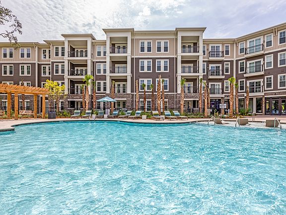 3rd image of 3220 Hatchet Bay Dr APT 3405