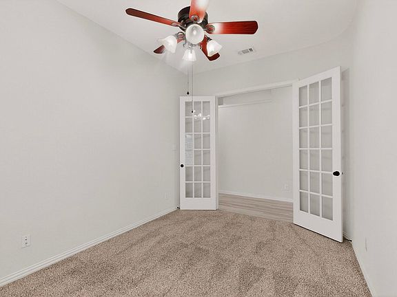 5th image of 2405 Hammock Lake Dr