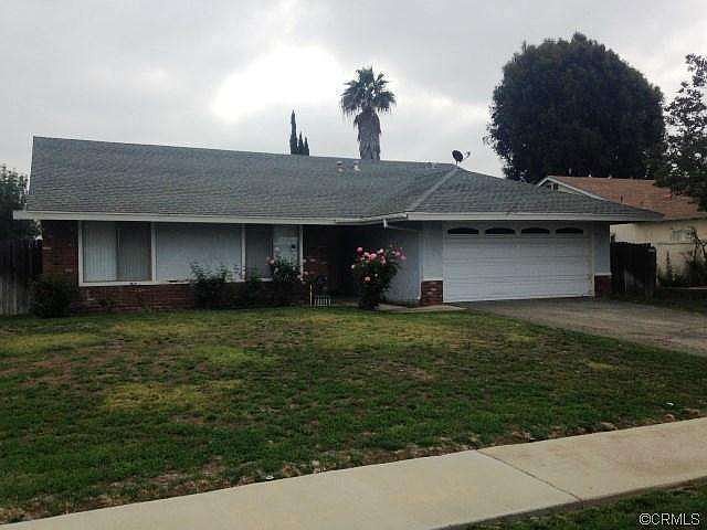 1st image of 15683 Deodar Ln