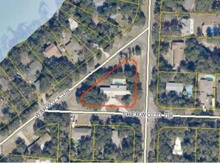 2 Sherwood Dr, Shalimar, FL 32579