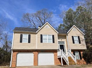 8140 Sterling Lakes Ct, Covington, GA 30014