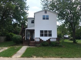 226 Dutton St, Eaton Rapids, MI 48827