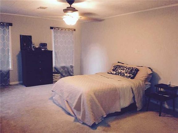 5th image of 2608 Mary Ann Dr