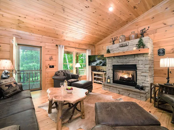 689 Taylor Creek Road, Cullowhee, NC 28723