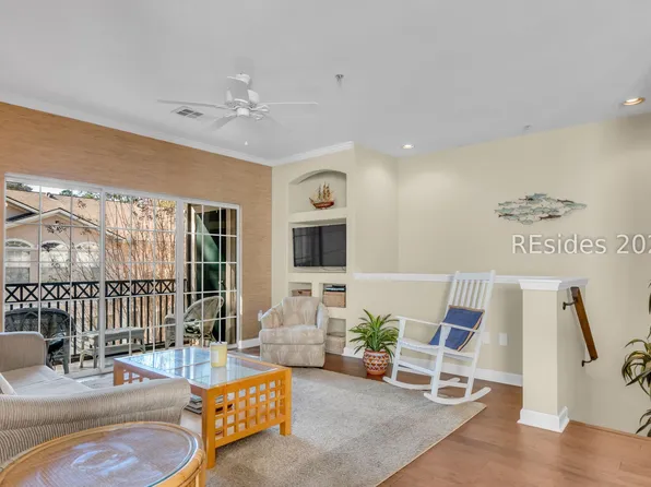 4 Indigo Run Dr APT 1911, Hilton Head Island, SC 29926