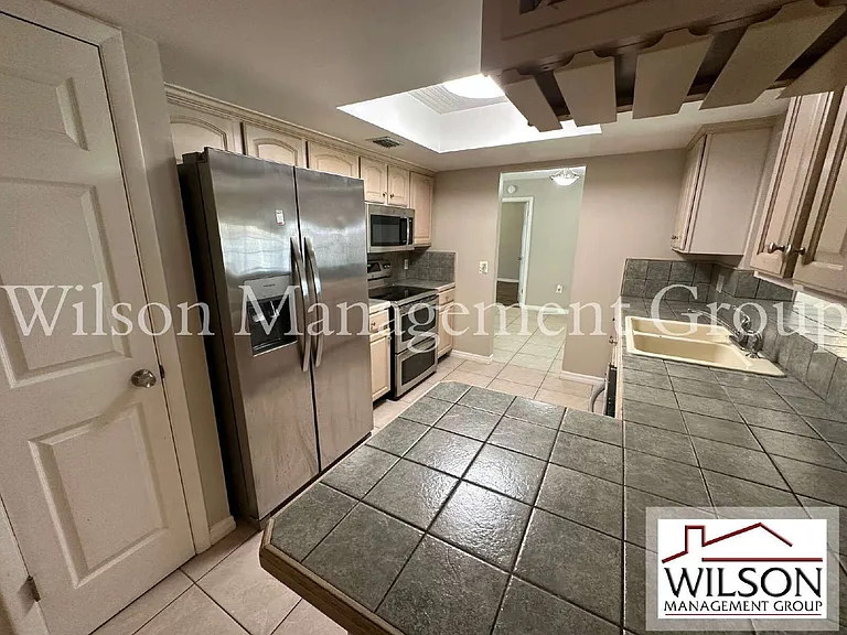 620 Lakespur Ln — Photo 10