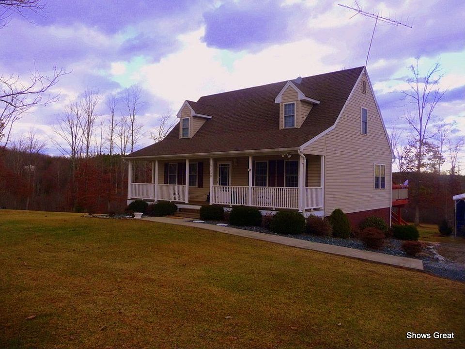 For Sale: 2120 Bear Creek Rd, Rustburg, Virginia 24588