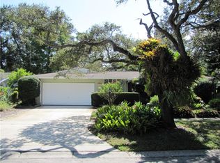 1651 Woodridge Dr, Clearwater, FL 33756