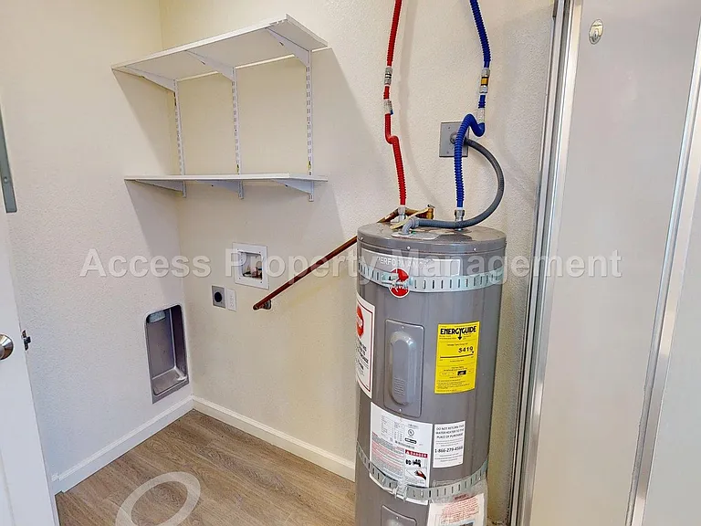 1628 Evans Rd #8 — Photo 13