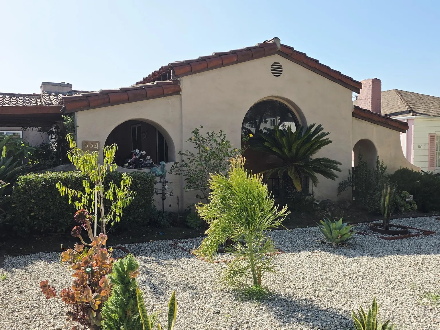 3 bed, 2.5 bath, 2100 sqft, $5,000 — Photo 3