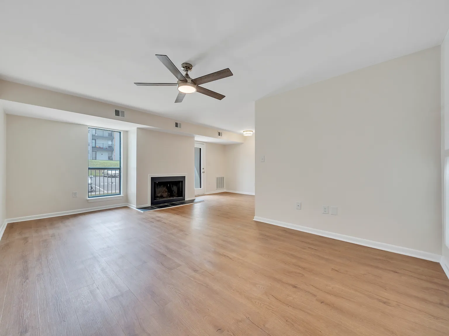 3540 Timberline Trl — Photo 2