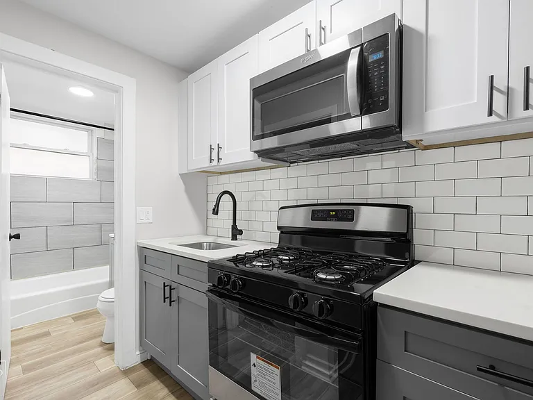 6832 S Crandon — Photo 46