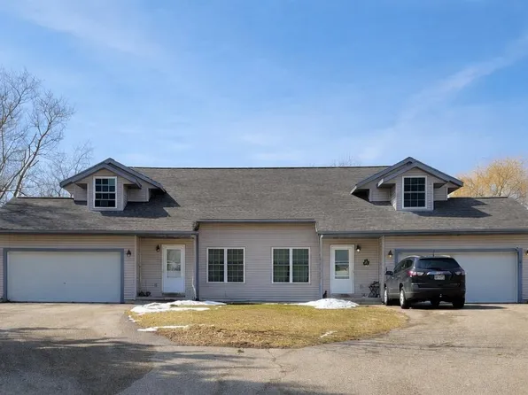 N4583 Hickory Rd, Hustisford, WI 53034