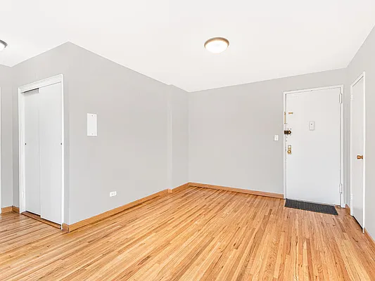 Sold by Re/Max In The City | media 10