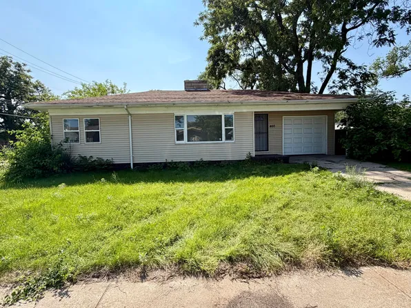 460 Hovey St, Gary, IN 46406