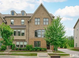 5711 Abingdon Ridge Pl, Raleigh, NC 27607