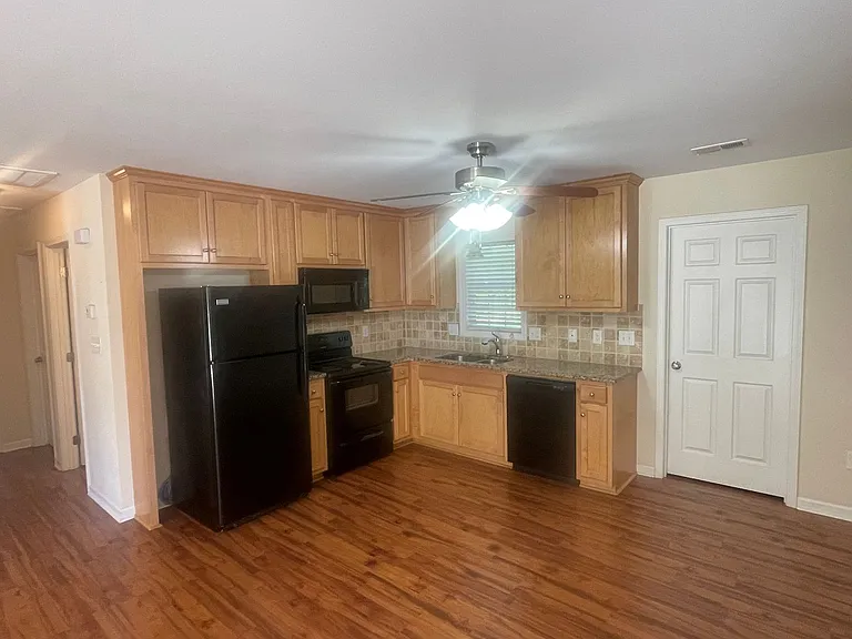 3791 Lee Moore Rd — Photo 4