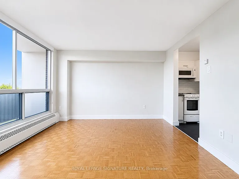 666 Spadina Ave #1501 — Photo 1