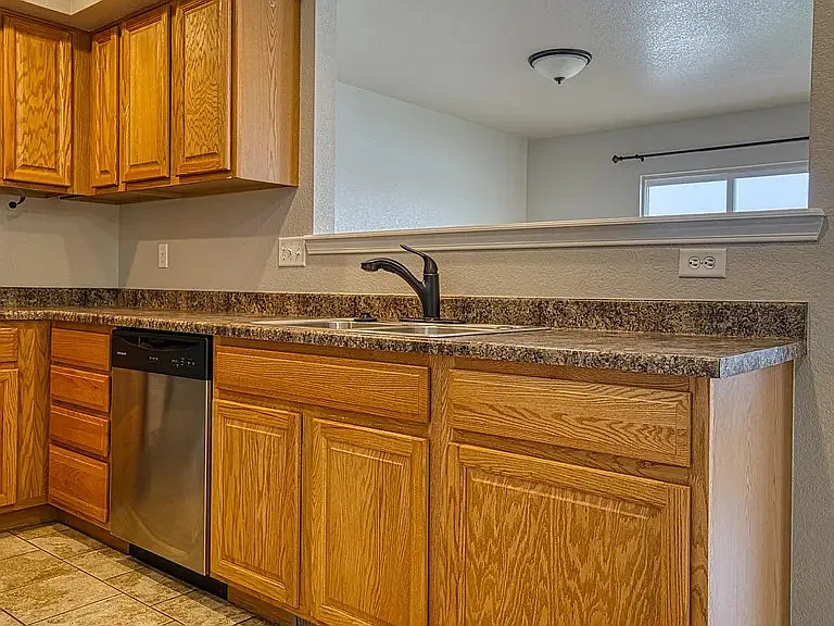 1902 Harvest Moon Dr — Photo 6