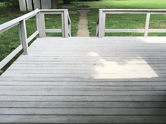 4th image of 2819 Breckenridge Ln