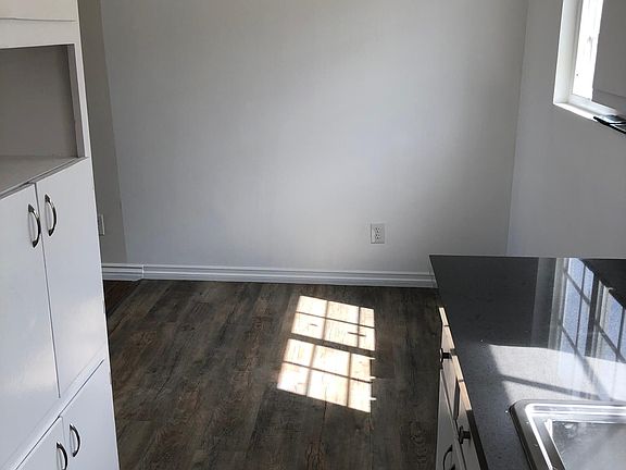 5th image of 745 E 22nd St #4
