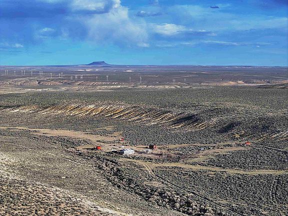 2nd image of 14 Mile Ranch Rd
