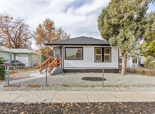 1615 Clinton St, Aurora, CO 80010