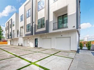 4722 Old Spanish Trl #B302, Houston, TX 77021