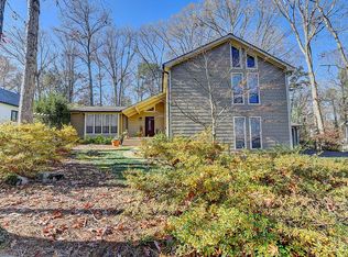 2075 Old Forge Way, Marietta, GA 30068