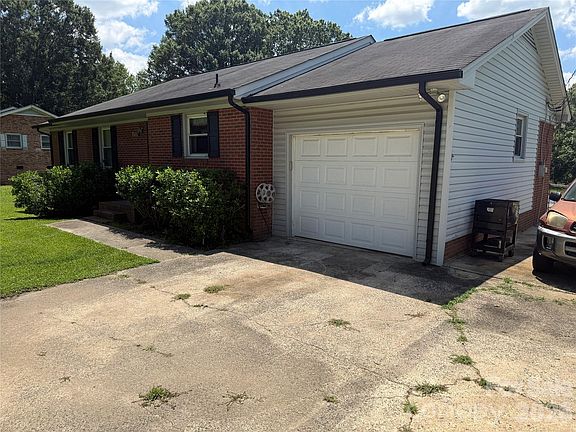 5th image of 1507 Dallas Cherryville Hwy