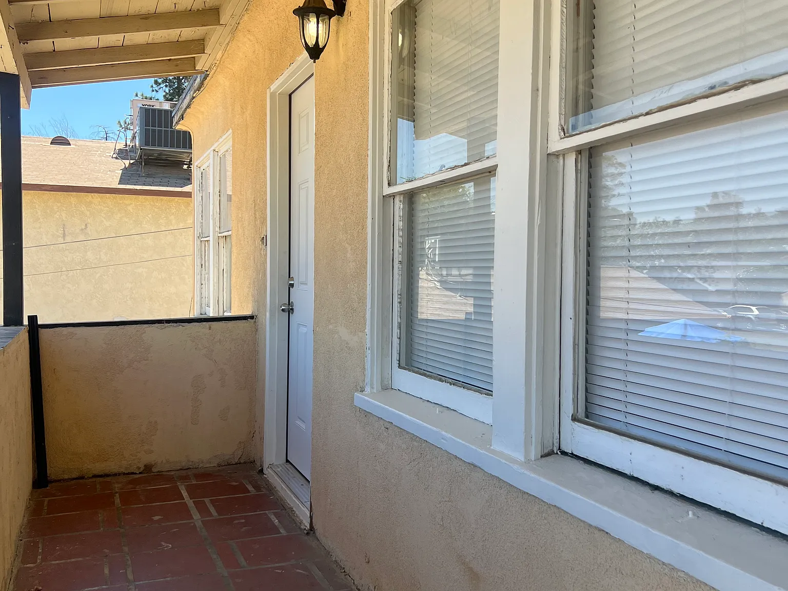 1 bed, $995 — Photo 2