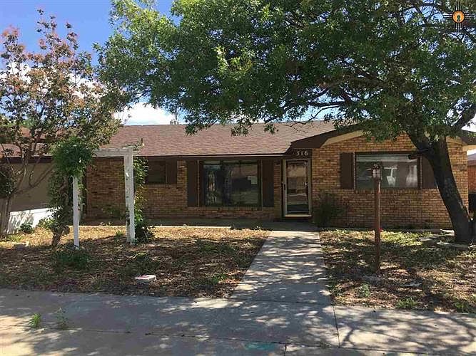 1st image of 316 W Avenue J