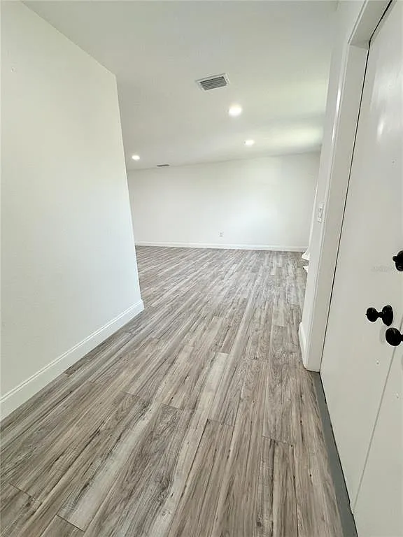 3 bed, 2.0 bath, 1838 sqft, $2,400 — Photo 2
