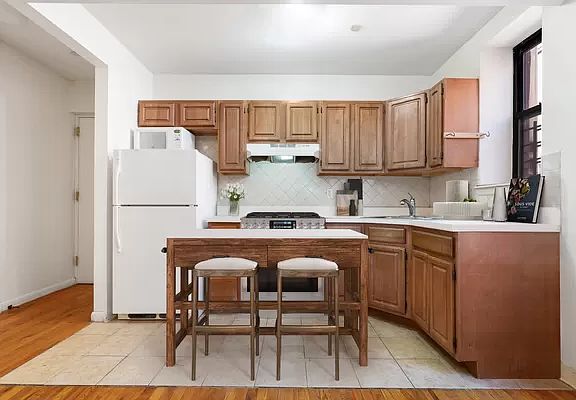 3rd image of 601 W 138th St #6C